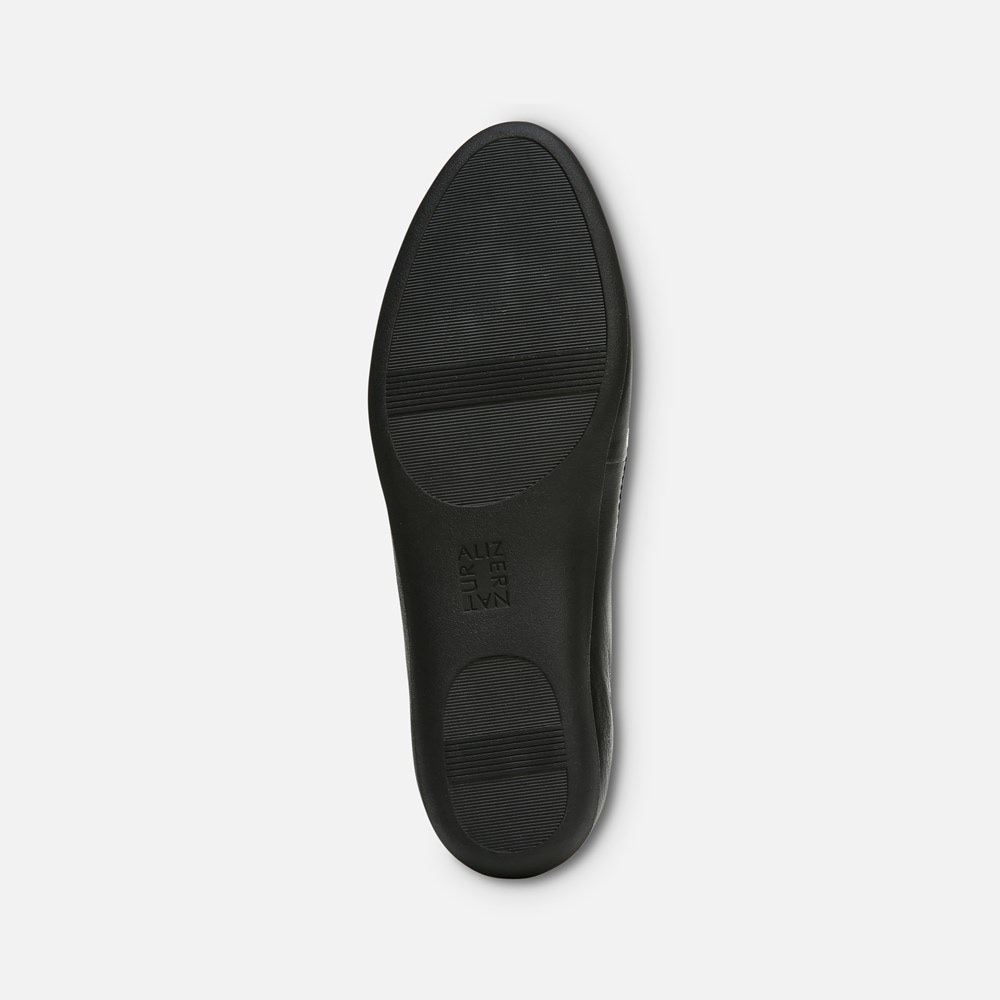 Naturalizer Vivienne Flat - Black Leather Naturalizer Vivienne Flat - Black Leather