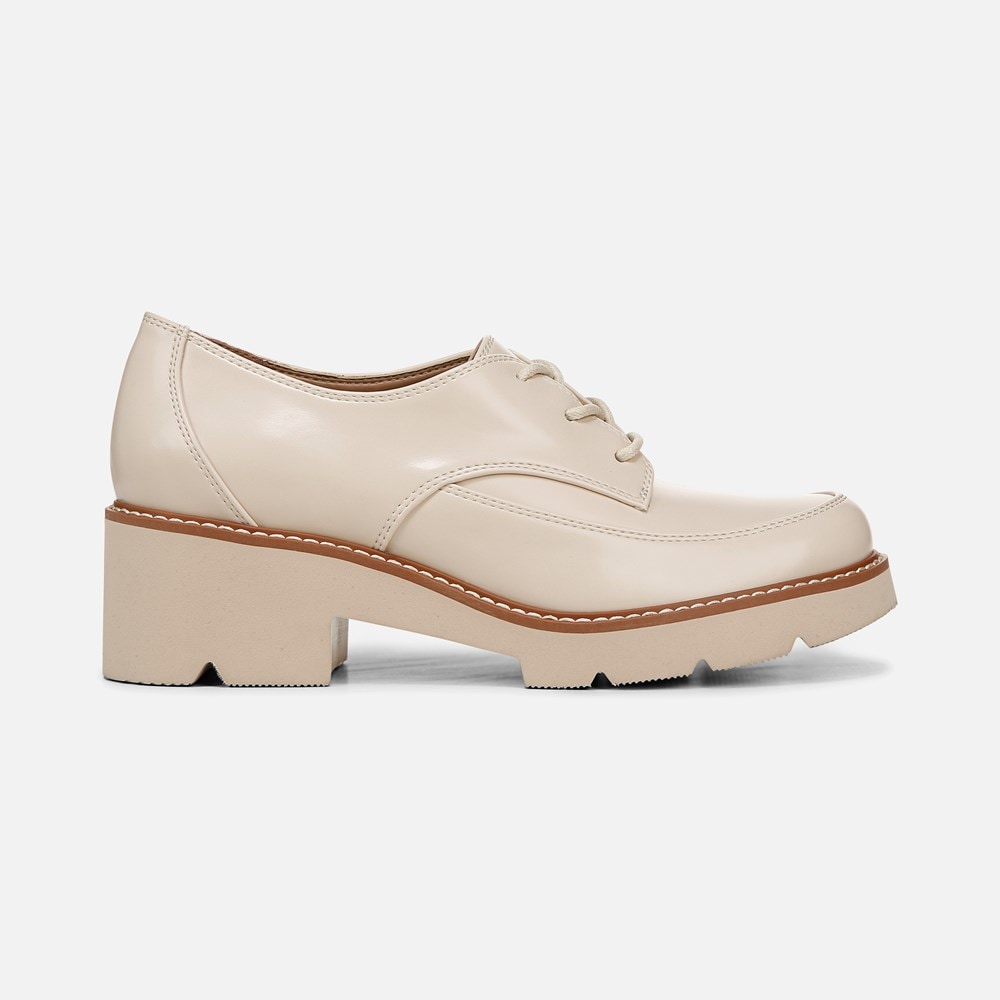 Naturalizer Darry Lace Oxford - Porcelain Faux Leather Naturalizer Darry Lace Oxford - Porcelain Faux Leather