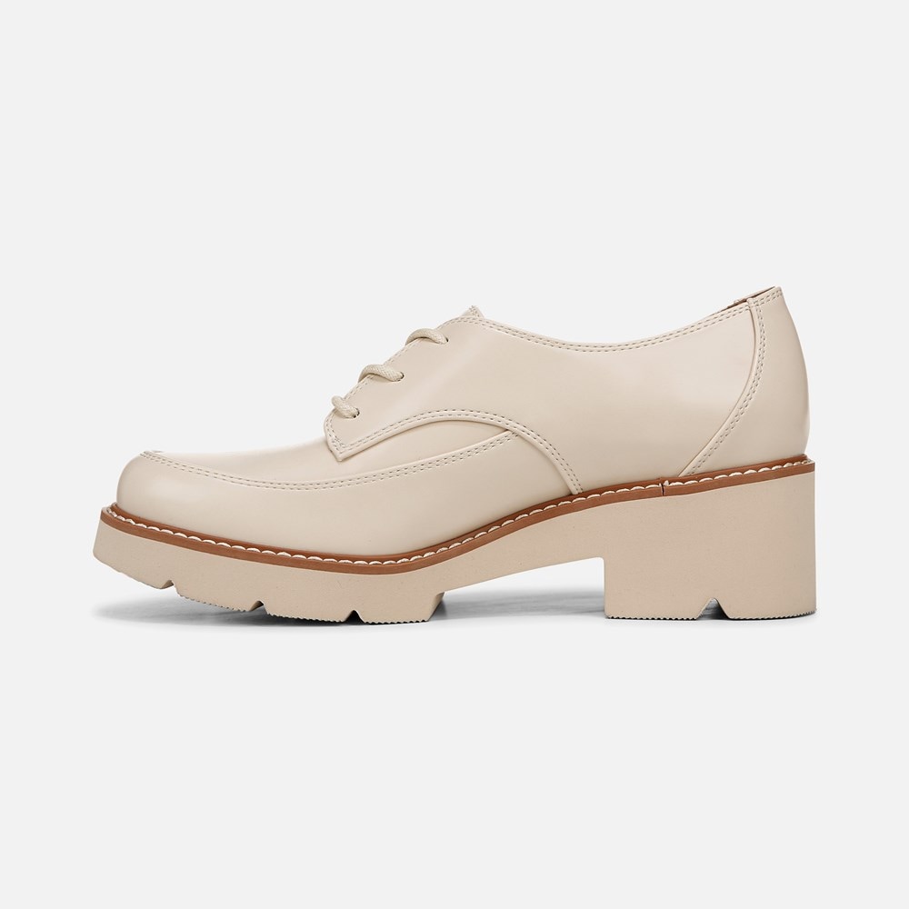 Naturalizer Darry Lace Oxford - Porcelain Faux Leather Naturalizer Darry Lace Oxford - Porcelain Faux Leather