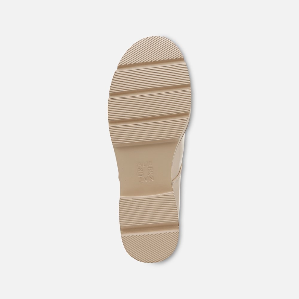 Naturalizer Darry Lace Oxford - Porcelain Faux Leather Naturalizer Darry Lace Oxford - Porcelain Faux Leather
