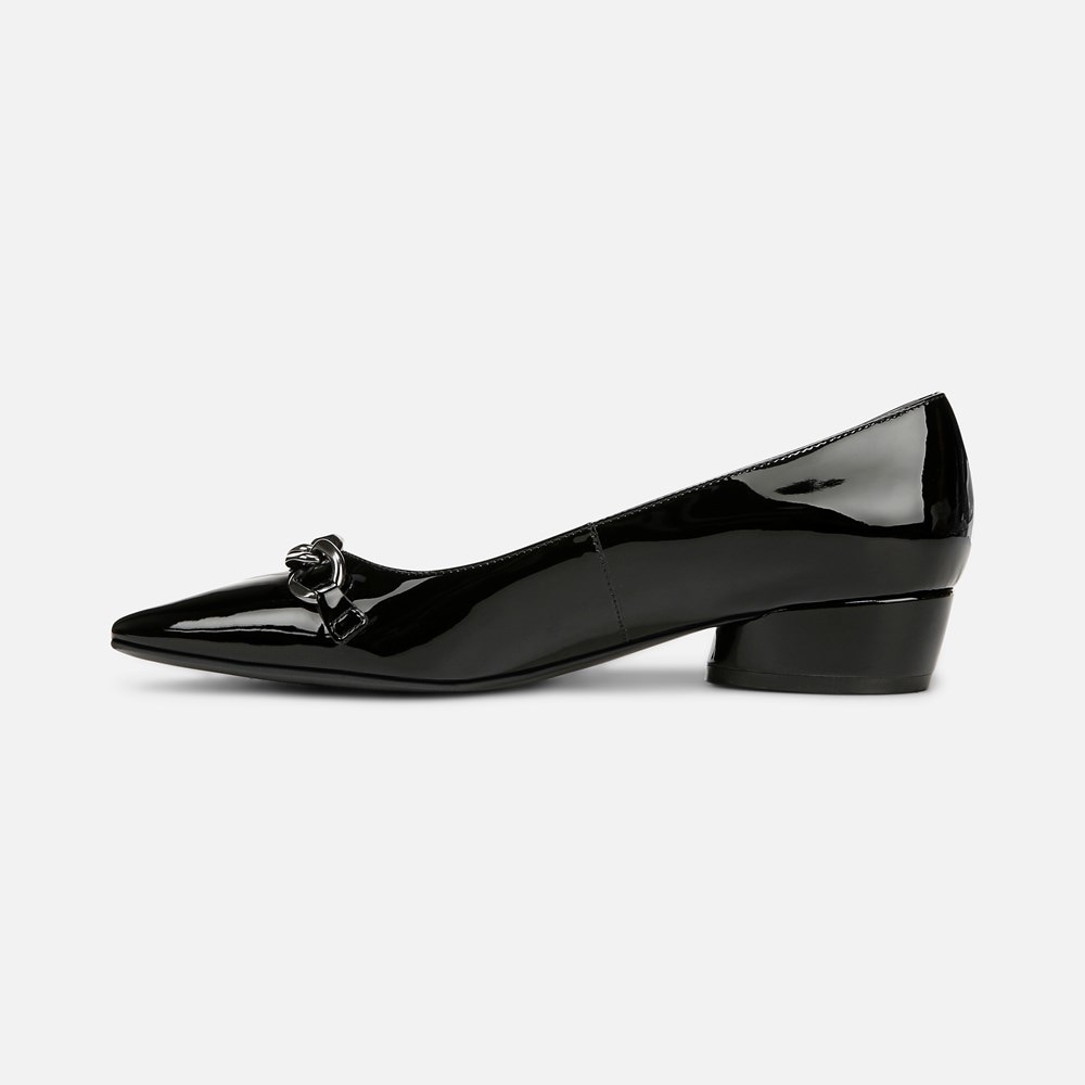 Naturalizer Becca Flat - Black Faux Leather Naturalizer Becca Flat - Black Faux Leather