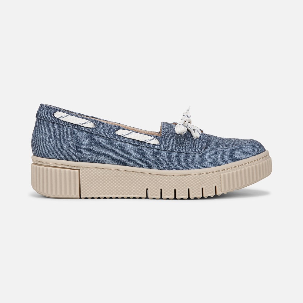 Naturalizer SOUL Tia Boat Shoe - Denim Blue Fabric Naturalizer SOUL Tia Boat Shoe - Denim Blue Fabric