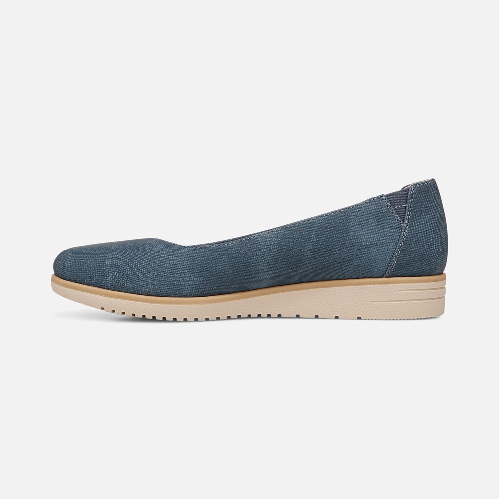 Naturalizer SOUL Idea Ballet Flat - Indigo Faux Leather Naturalizer SOUL Idea Ballet Flat - Indigo Faux Leather