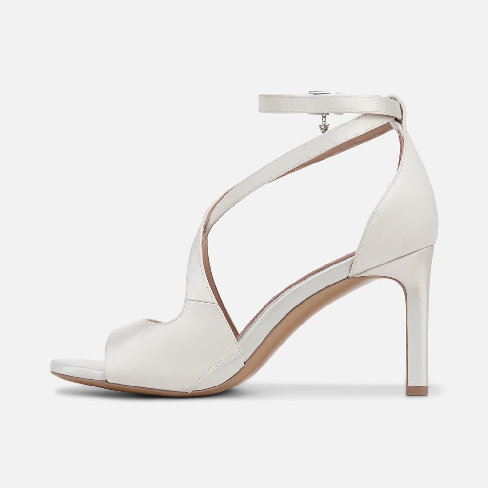 Naturalizer Amor 2 Dress Sandal - Silk White Fabric