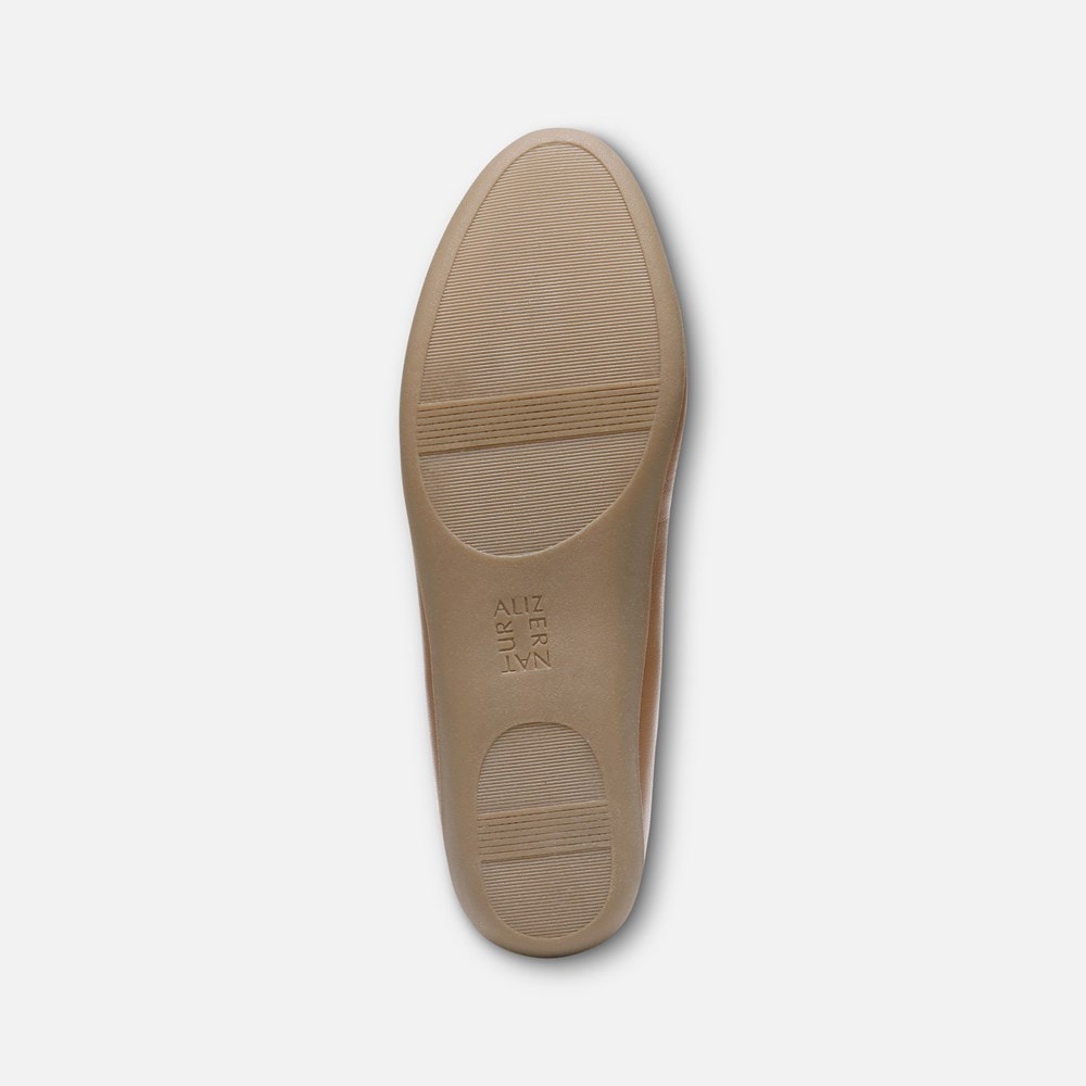 Naturalizer Vivienne Flat - English Tea Leather Naturalizer Vivienne Flat - English Tea Leather