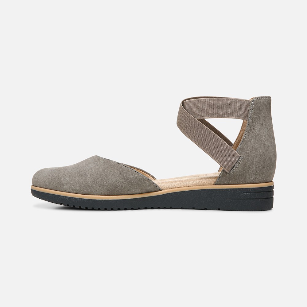 Naturalizer SOUL Intro Flat - Grey Synthetic Nubuck Naturalizer SOUL Intro Flat - Grey Synthetic Nubuck