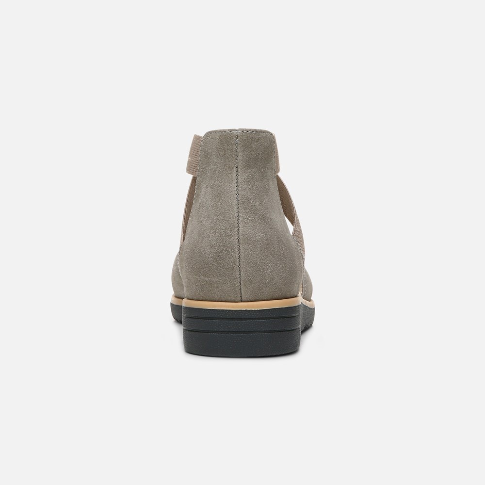 Naturalizer SOUL Intro Flat - Grey Synthetic Nubuck Naturalizer SOUL Intro Flat - Grey Synthetic Nubuck