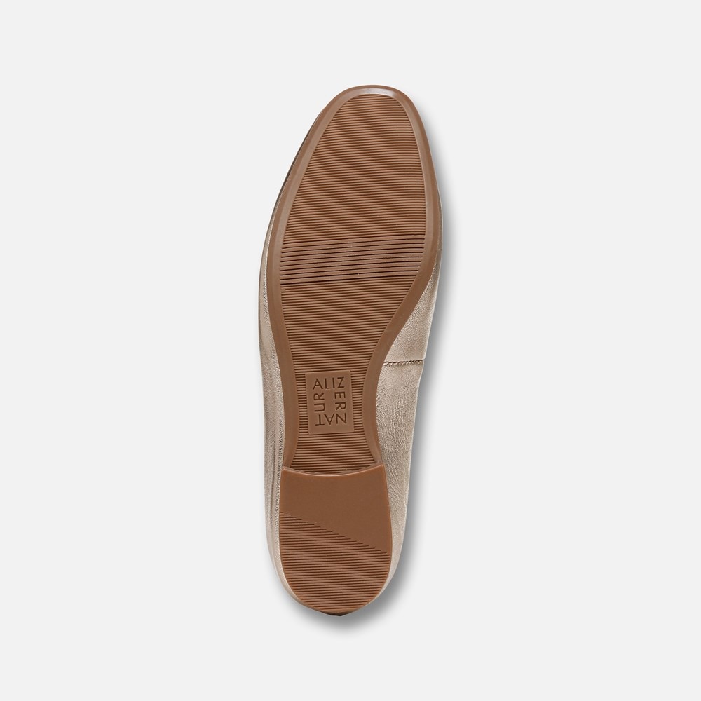 Naturalizer Kelly Ballet Flat - Warm Silver Leather Naturalizer Kelly Ballet Flat - Warm Silver Leather