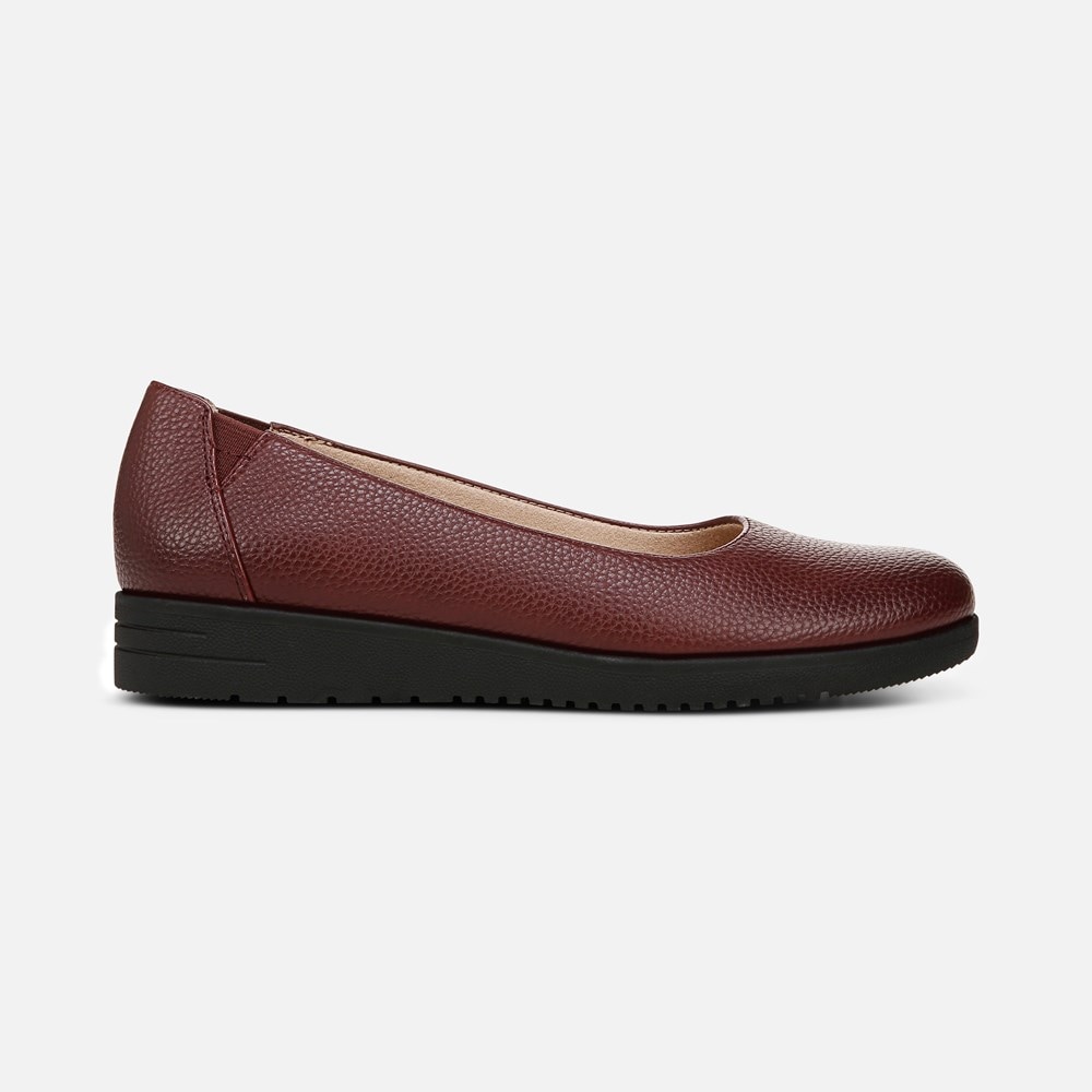 Naturalizer SOUL Idea Ballet Flat - Wine Faux Leather Naturalizer SOUL Idea Ballet Flat - Wine Faux Leather