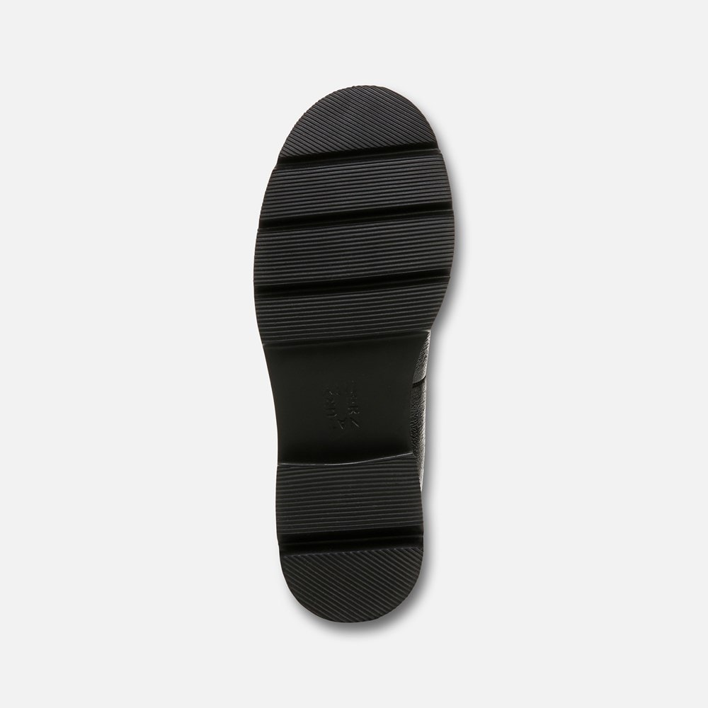 Naturalizer Cabaret Loafer - Black Faux Leather