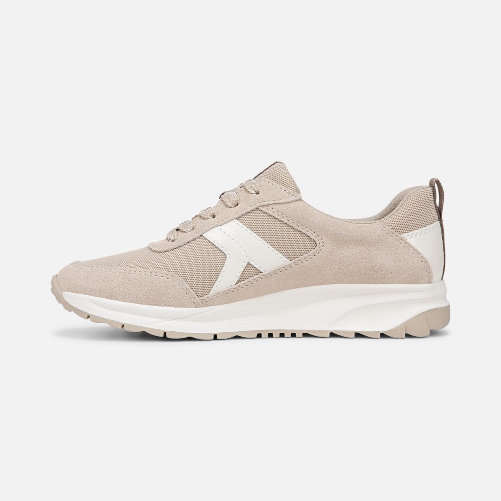Naturalizer Shay Jogger Lace Up Sneaker - Warm White / Porcelain Suede Naturalizer Shay Jogger Lace Up Sneaker - Warm White / Porcelain Suede