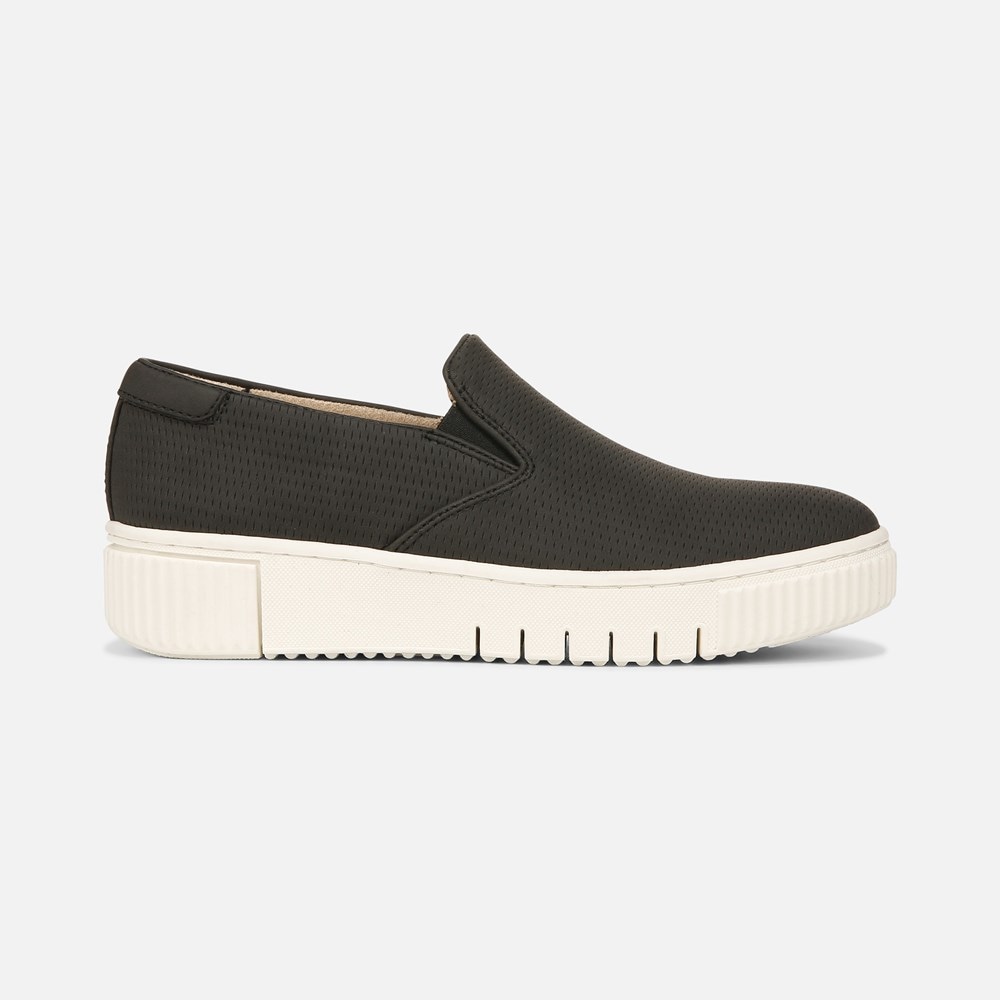 Naturalizer Soul Tia Slip On Sneaker - Black Synthetic