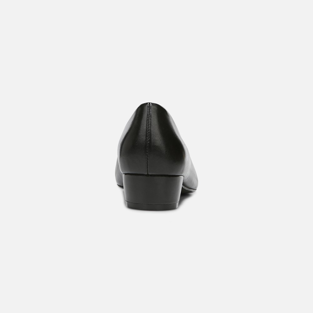 Naturalizer Becca Flat - Black Leather