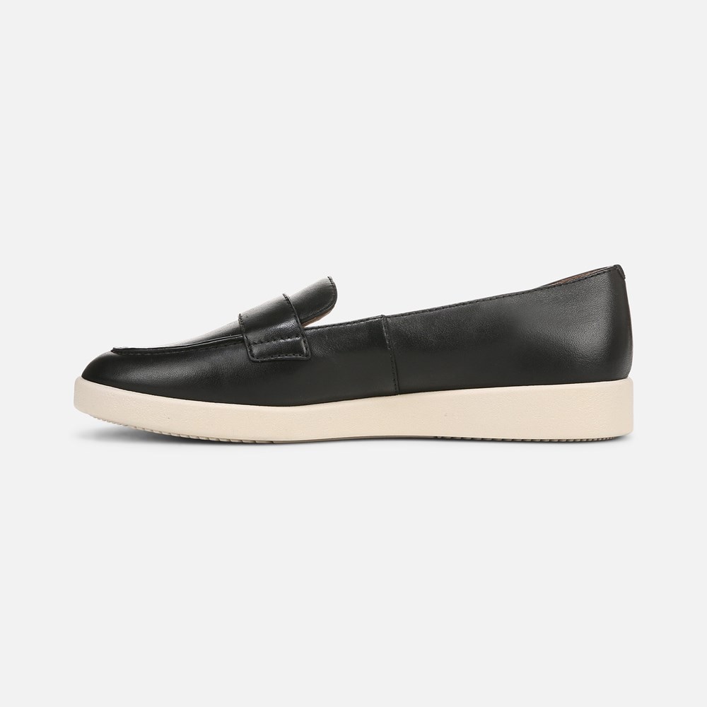 Naturalizer Karis Loafer - Black Leather Naturalizer Karis Loafer - Black Leather