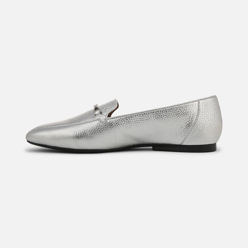 Naturalizer Cecilia Loafer - Silver Leather Naturalizer Cecilia Loafer - Silver Leather