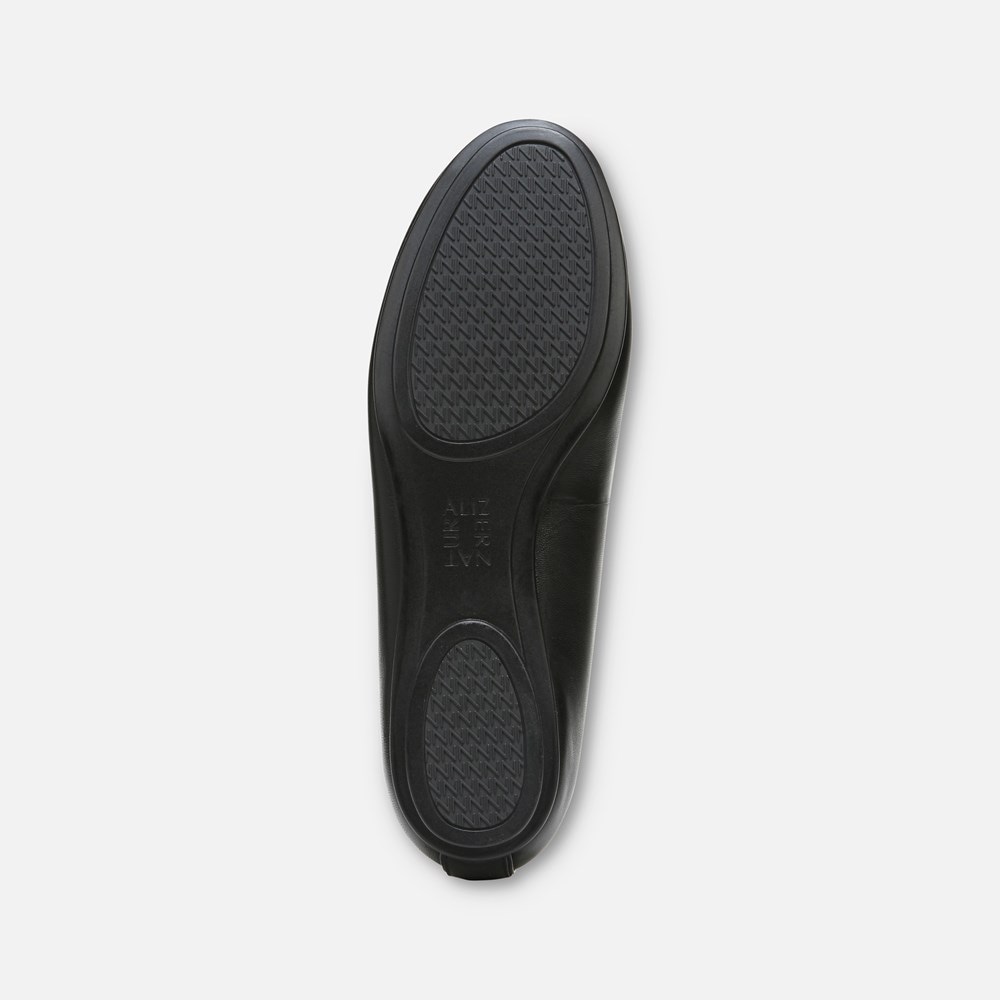 Naturalizer Maxwell Ballet Flat - Black Leather Naturalizer Maxwell Ballet Flat - Black Leather