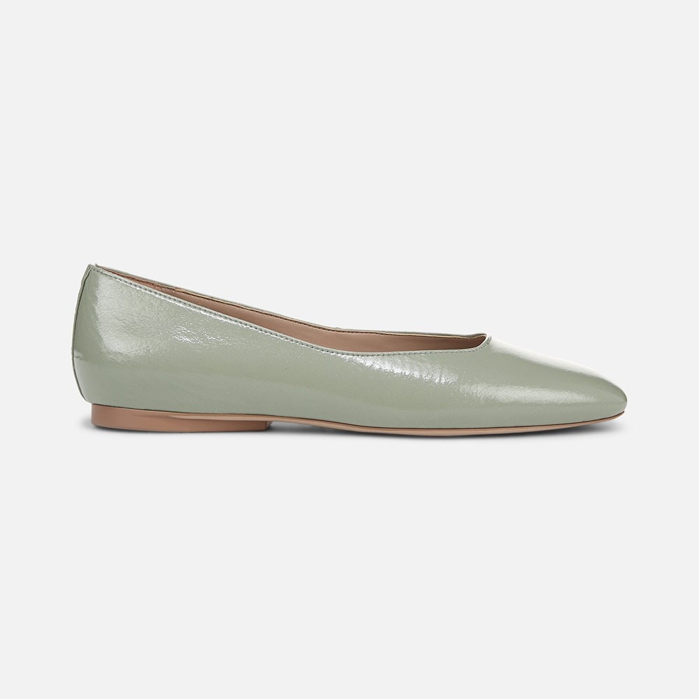 Naturalizer Chelsea Ballet Flat - Pistachio Green Leather Naturalizer Chelsea Ballet Flat - Pistachio Green Leather