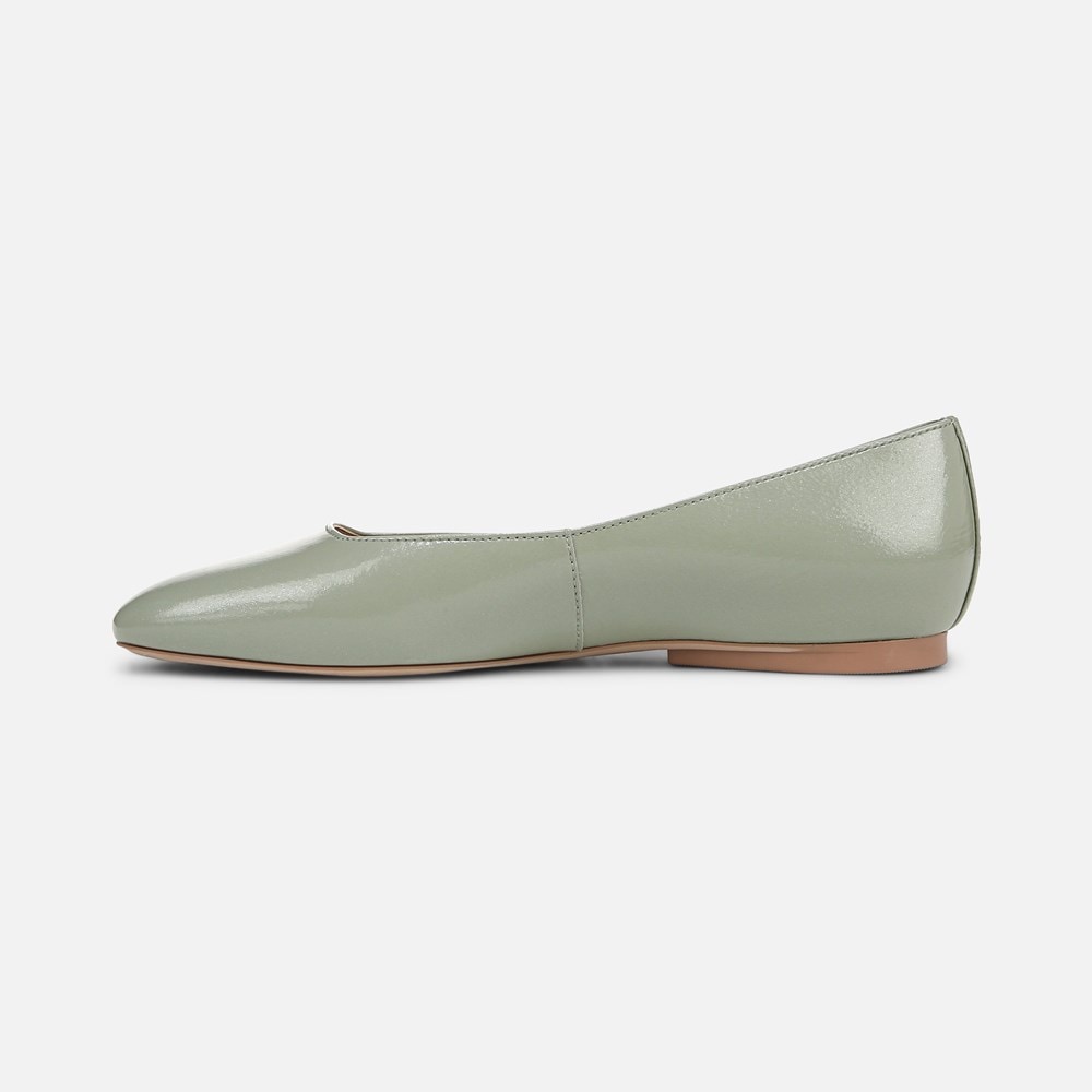 Naturalizer Chelsea Ballet Flat - Pistachio Green Leather Naturalizer Chelsea Ballet Flat - Pistachio Green Leather